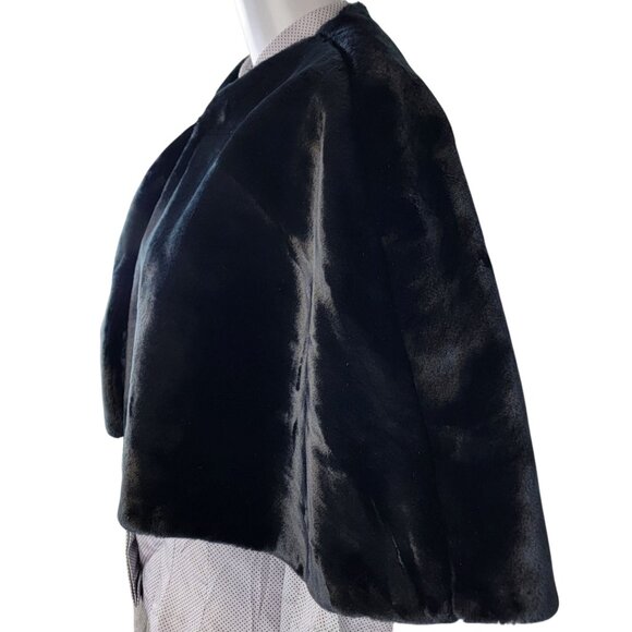 Vintage 70s Black Faux Fur Cape Jacket Women One Size Formal Coat Wrap Winter - Picture 3 of 12